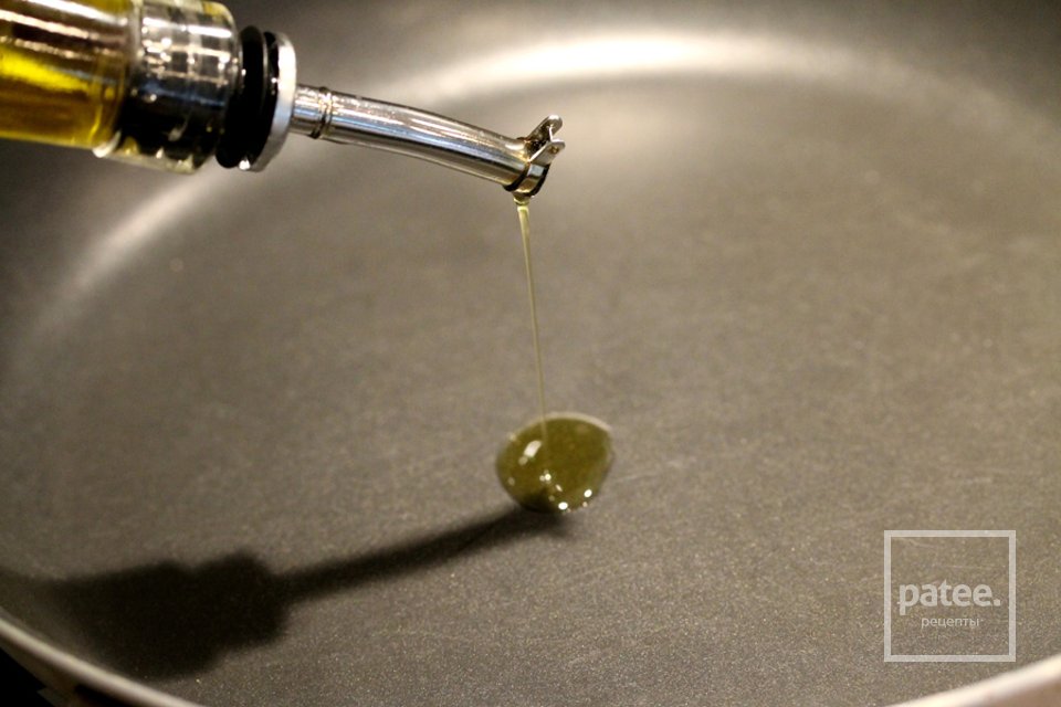 Паста под соусом с овощами и колбасой - Шаг 6