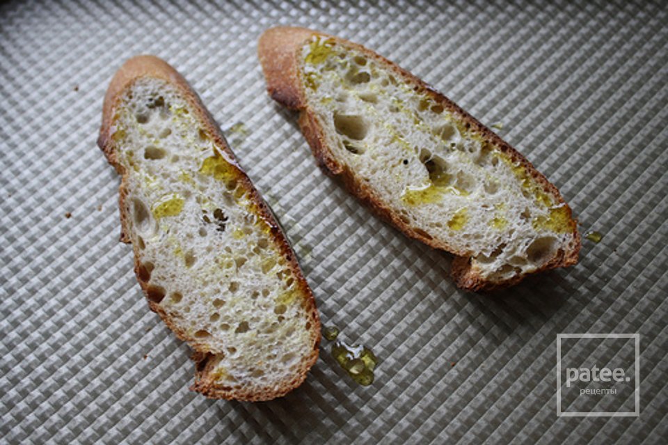 Кростини с копченым лососем - Шаг 2