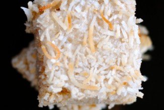 Тройной кокосовый пирог (веганский)