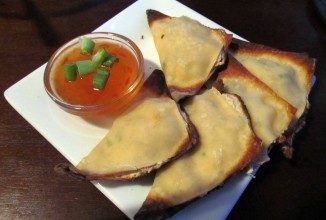 Краб, запеченный в пшеничной лепешке