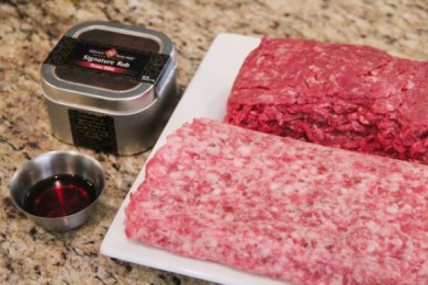 Свино-говяжие колбаски в тесте - приготовление