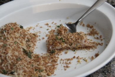 Хрустящие рыбные палочки с пармезаном - приготовление