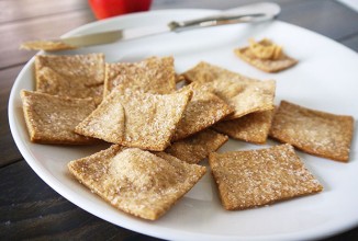 Домашний соленый крекер из пшеничной муки