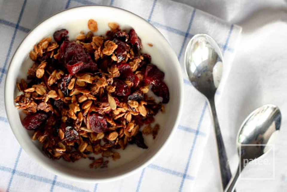 Мюсли с клюквой и шоколадом - Шаг 7