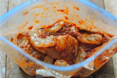 Салат из креветок и перца халапеньо - приготовление