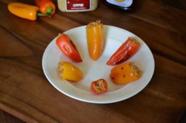 Вегетарианские фаршированные перцы