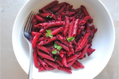 Паста Пенне в свекольном соусе - приготовление