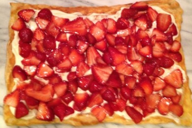 Клубничный пирог - приготовление