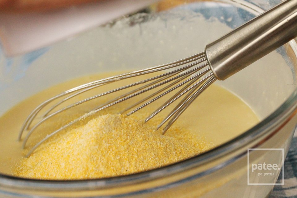 Кукурузный хлеб с черникой и корицей - Шаг 8