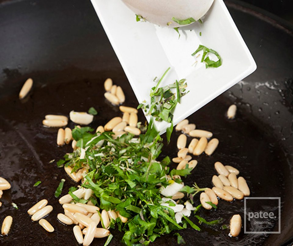 Баклажаны с рисом, помидорами и кедровыми орешками - Шаг 3