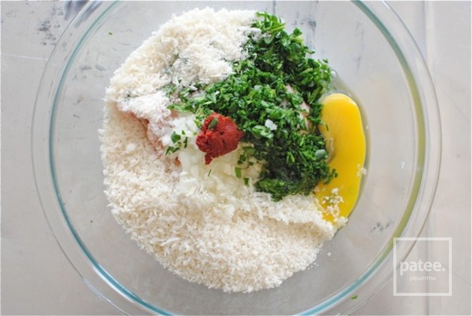 Сэндвичи с куриными фрикадельками - Шаг 2