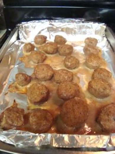 Фрикадельки в томатном соусе с тушеной капустой - Шаг 4