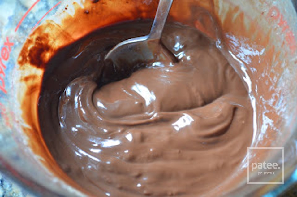 Шоколадные кексы с начинкой - Шаг 9