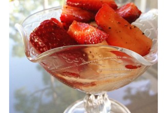 Клубника в бальзамическом уксусе