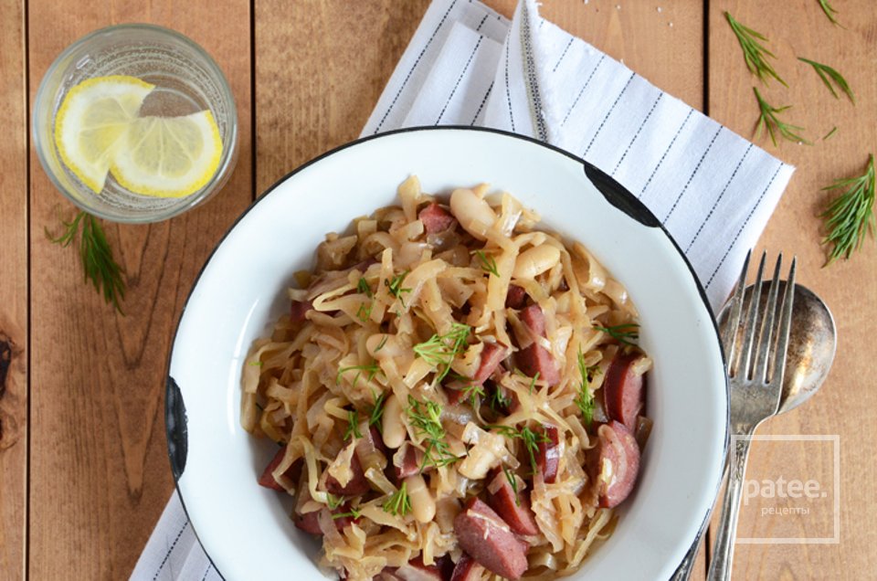 Колбаса с капустой и фасолью - Шаг 5