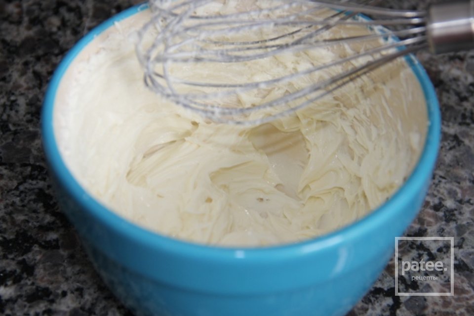 Трюфели в шоколаде - кролики с клубничными ушами - Шаг 13