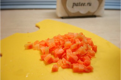 Куриный рулет в желе - приготовление