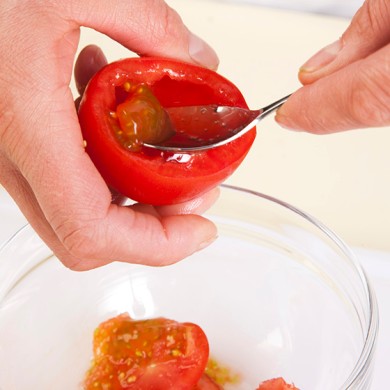 Помидоры, фаршированные рисом басмати с зеленью и тунцом - Шаг 3