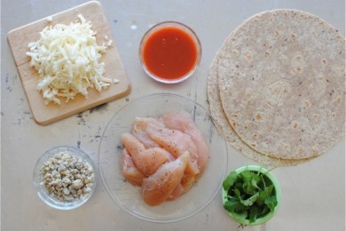 Куриная кесадия Баффало - приготовление