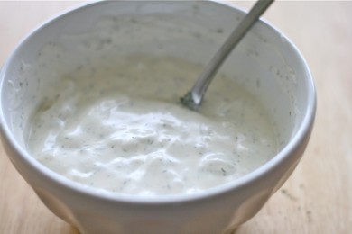 Домашние чипсы с луком и укропом - приготовление