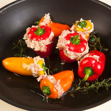 Фаршированный перец под томатным соусом - Шаг 4