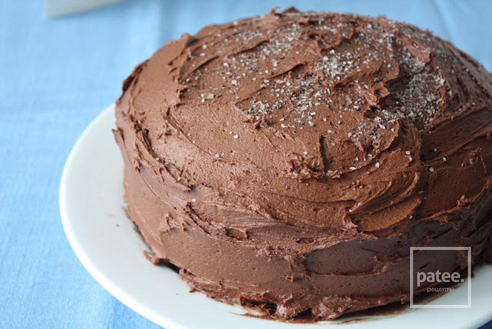 Шоколадный торт с винно-айвовой начинкой - Шаг 12