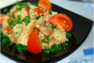Куриное рагу с рисом и помидорами