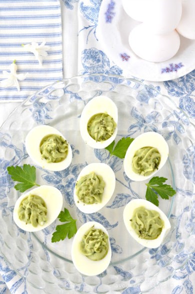 Яйца с начинкой из авокадо - Шаг 5