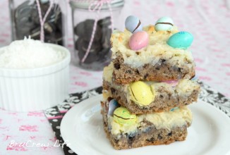 Пирожные с кокосом и конфетами