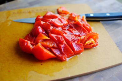 Острый хумус с красным перцем и чили - приготовление