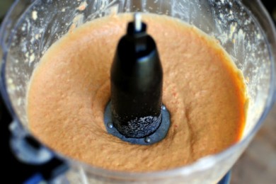 Острый хумус с красным перцем и чили - приготовление