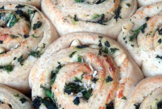 Булочки с крапивой