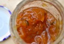 Остро-сладкий персиковый джем