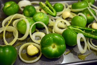 Сальса с обжаренными томатильо