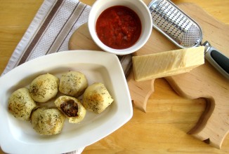 Мясные шарики в тесте