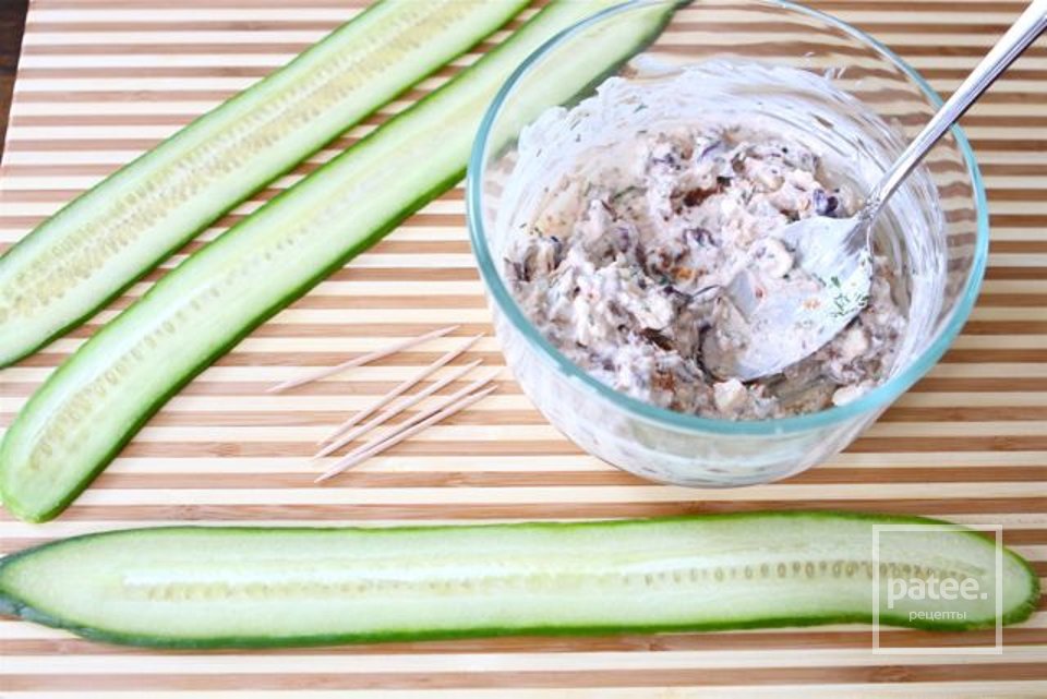 Огуречные роллы с сыром фета - Шаг 5