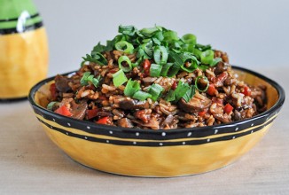 Рис с пряностями, беконом и шоколадом