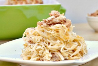 Паста с курицей в сырном соусе