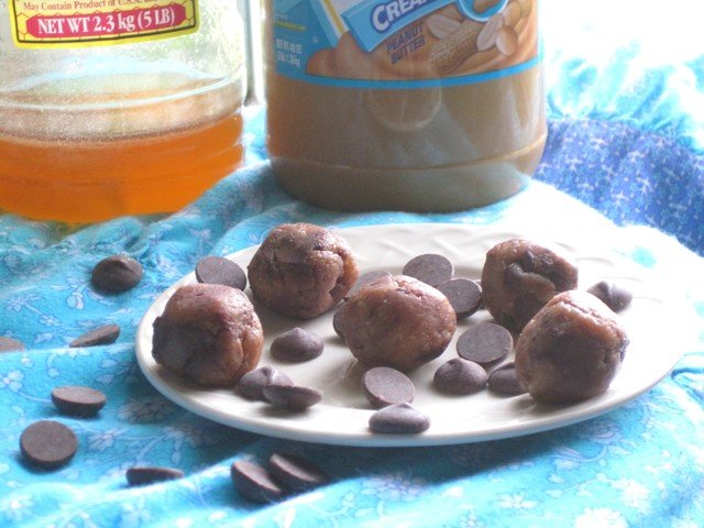 Шоколадно-ореховые шарики