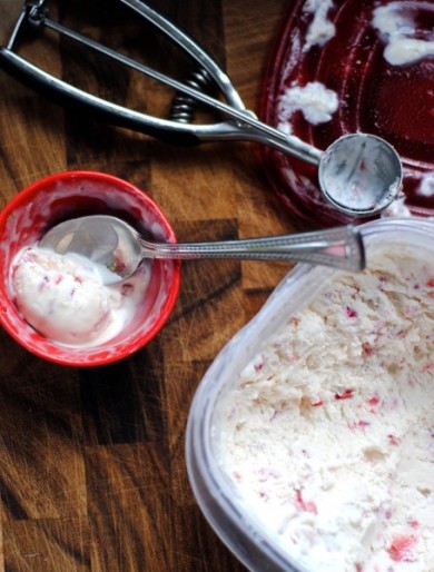 Домашнее сливочно-клубничное мороженное - Шаг 1