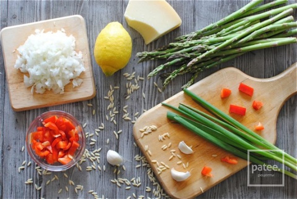 Ризотто с курицей и овощами - Шаг 1