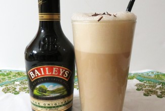 Шейк с ирландским сливочным ликером Бейлис