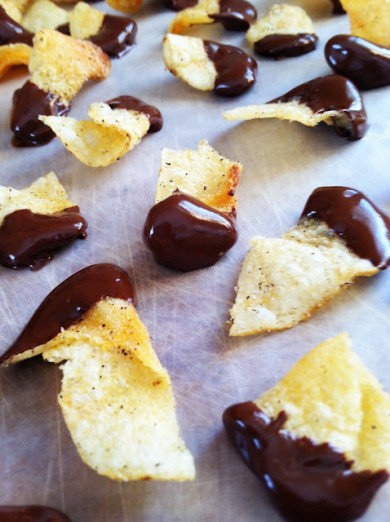 Картофельные чипсы в шоколаде - Шаг 5