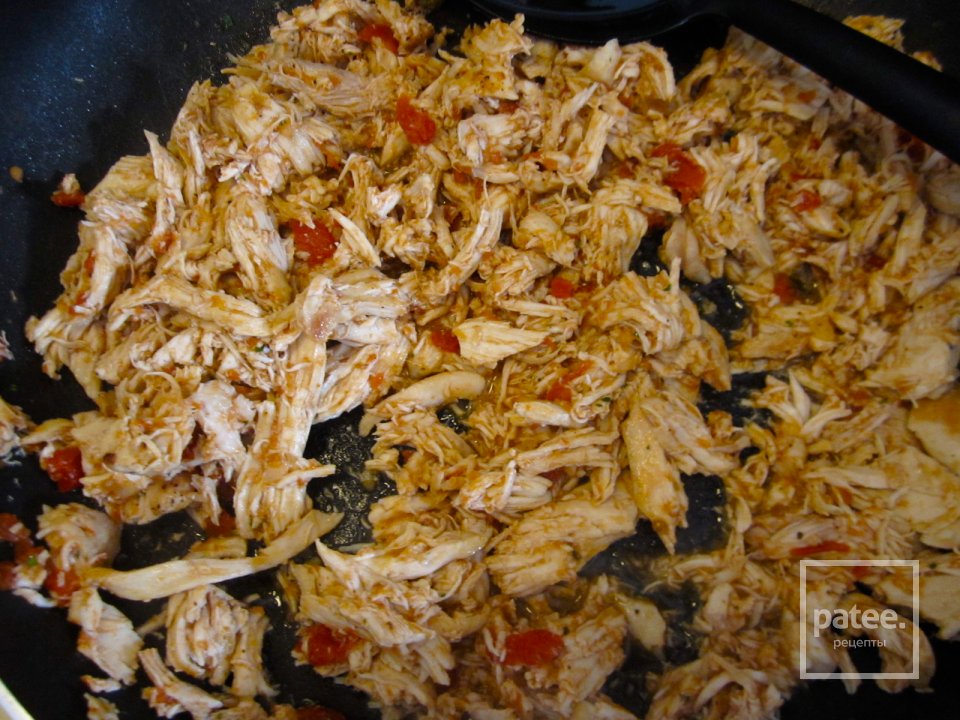 Хрустящие лепешки с курицей и овощами - Шаг 2