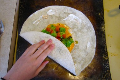 Хрустящие лепешки с курицей и овощами - приготовление