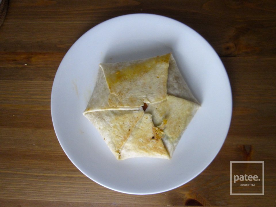 Хрустящие лепешки с курицей и овощами - Шаг 7