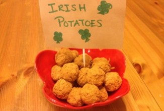 Сливочно-кокосовые шарики с корицей