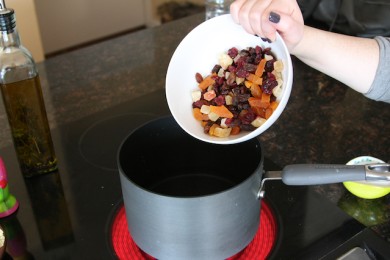 Кускус с сухофруктами и орехами - приготовление