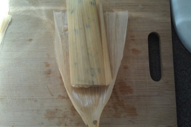 Тамале с перцем и чёрной фасолью - приготовление