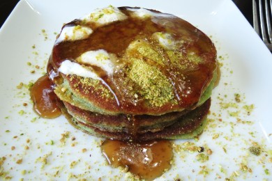 Фисташковые оладьи - приготовление